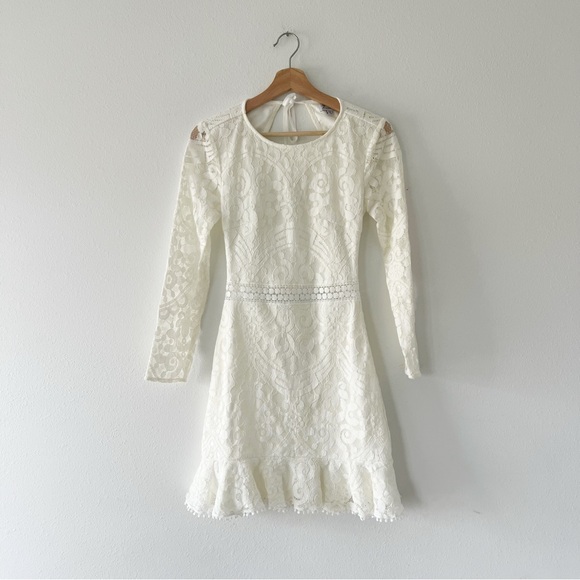 TWO SISTERS THE LABEL | White Lace Open Back Ruffle Mini Dress | XS - Picture 2 of 4